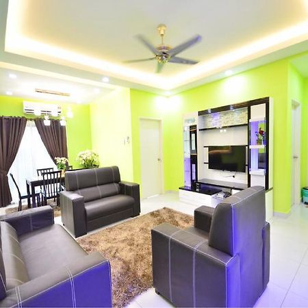 Johar Jantan Apartment Shah Alam Exterior foto